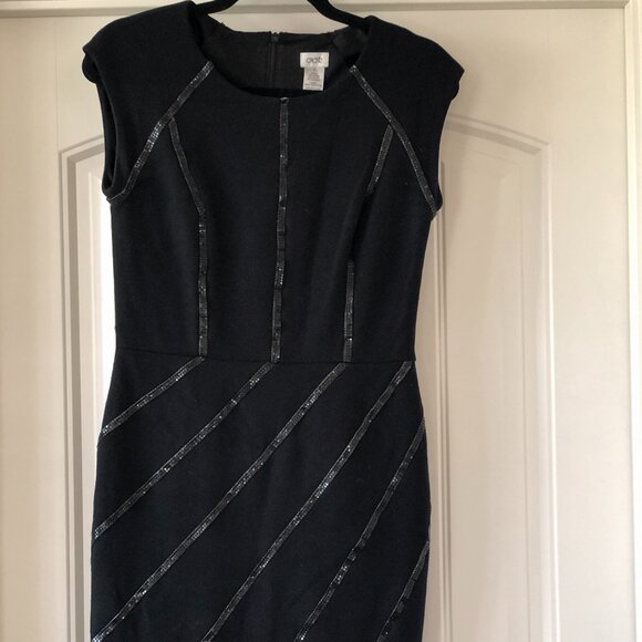 Cache Black Sheath Dress - Picture 1 of 7
